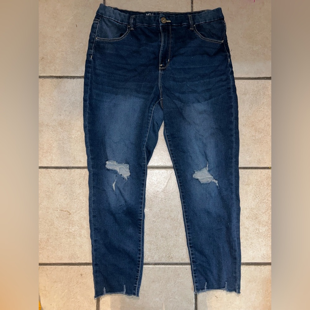 No boundaries skinny jeans size 19